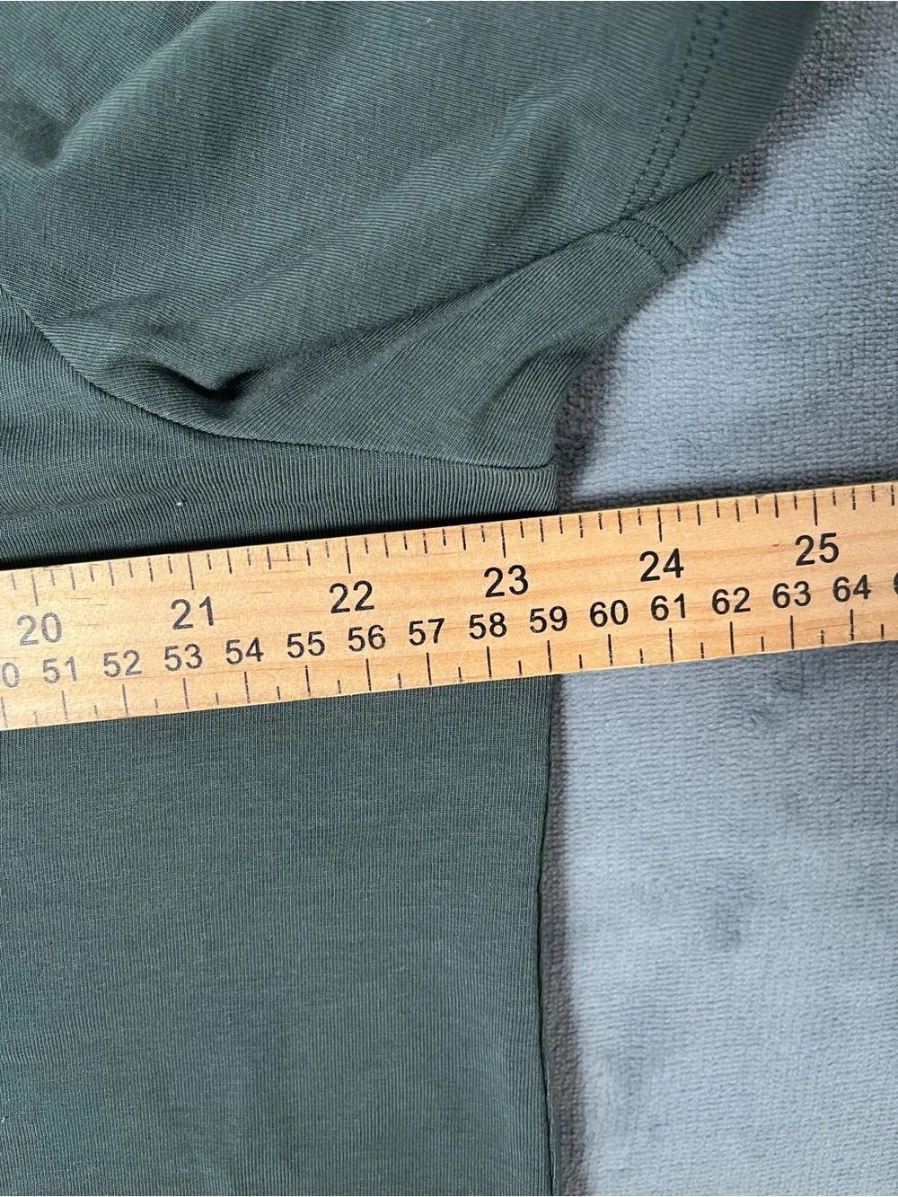 Lululemon Love Crewneck T-Shirt Women’s Size 16 Willow Leaf